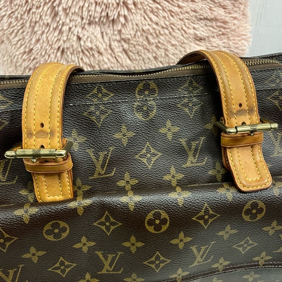 Louis Vuitton Monogram Multipli-Cite - Picture 5 of 13